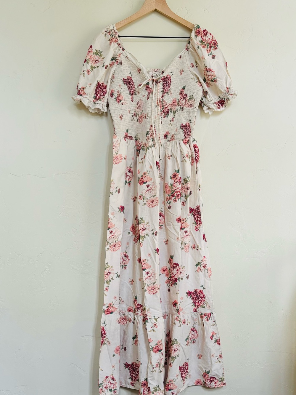 Universal Thread Women’s Western Puff Short Sleeve Smocked Maxi Floral Dress